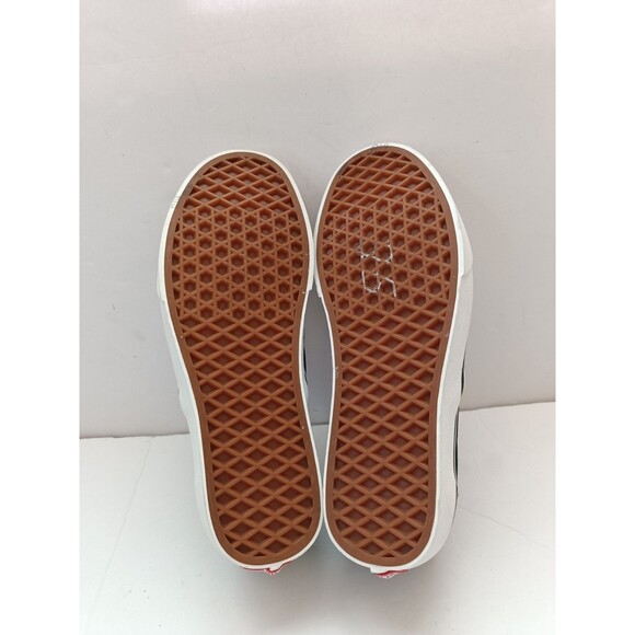 VANS Fruit Skull Classic Low Top Sneakers  WOMEN’S 7.5  Skate Shoes Slip On USA - Picture 9 of 10